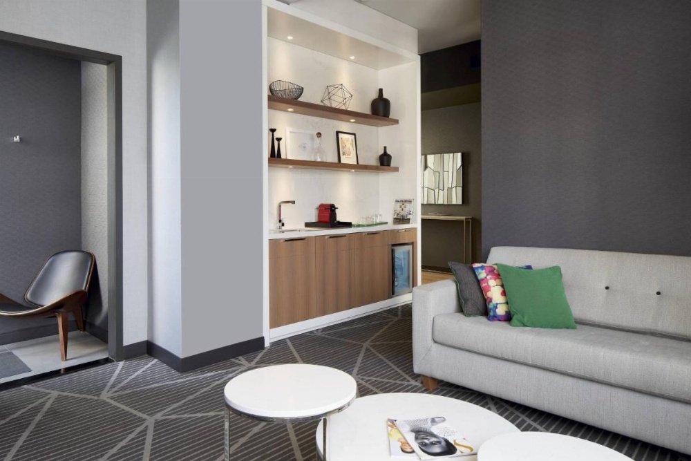 Renaissance by Marriott Montreal Downtown Hotel Image 17